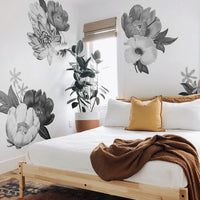 Black and white Retro Flowers
